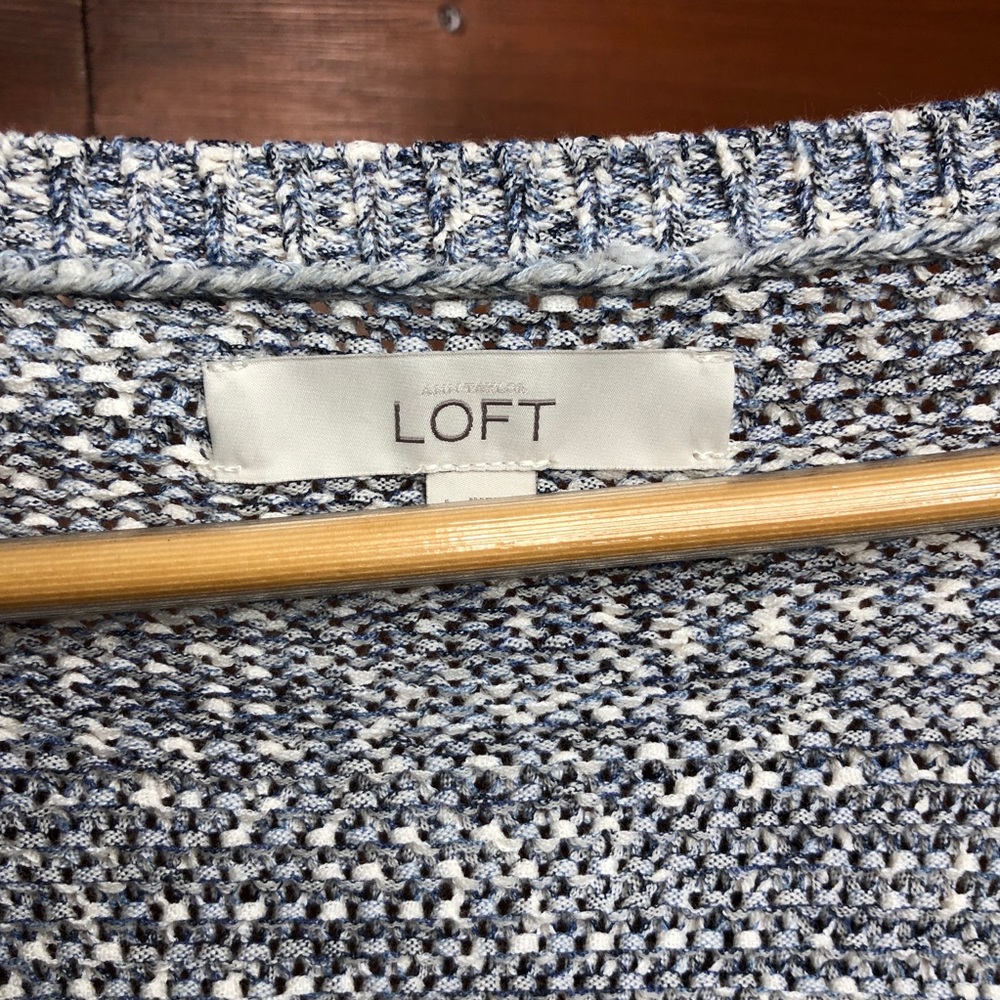 Ann Taylor LOFT Cardigan size Large - Picture 3 of 4